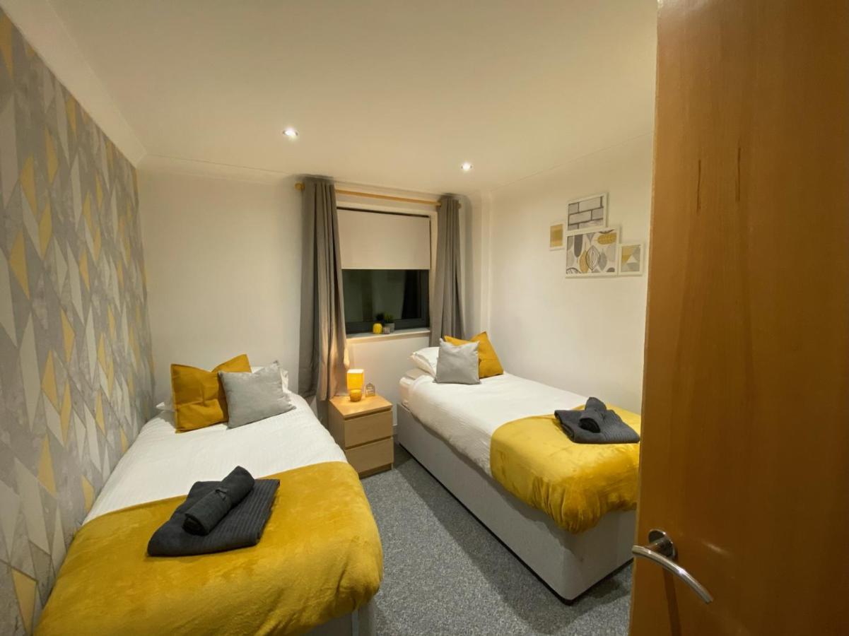 Westone Aspect Sheffield Exterior foto